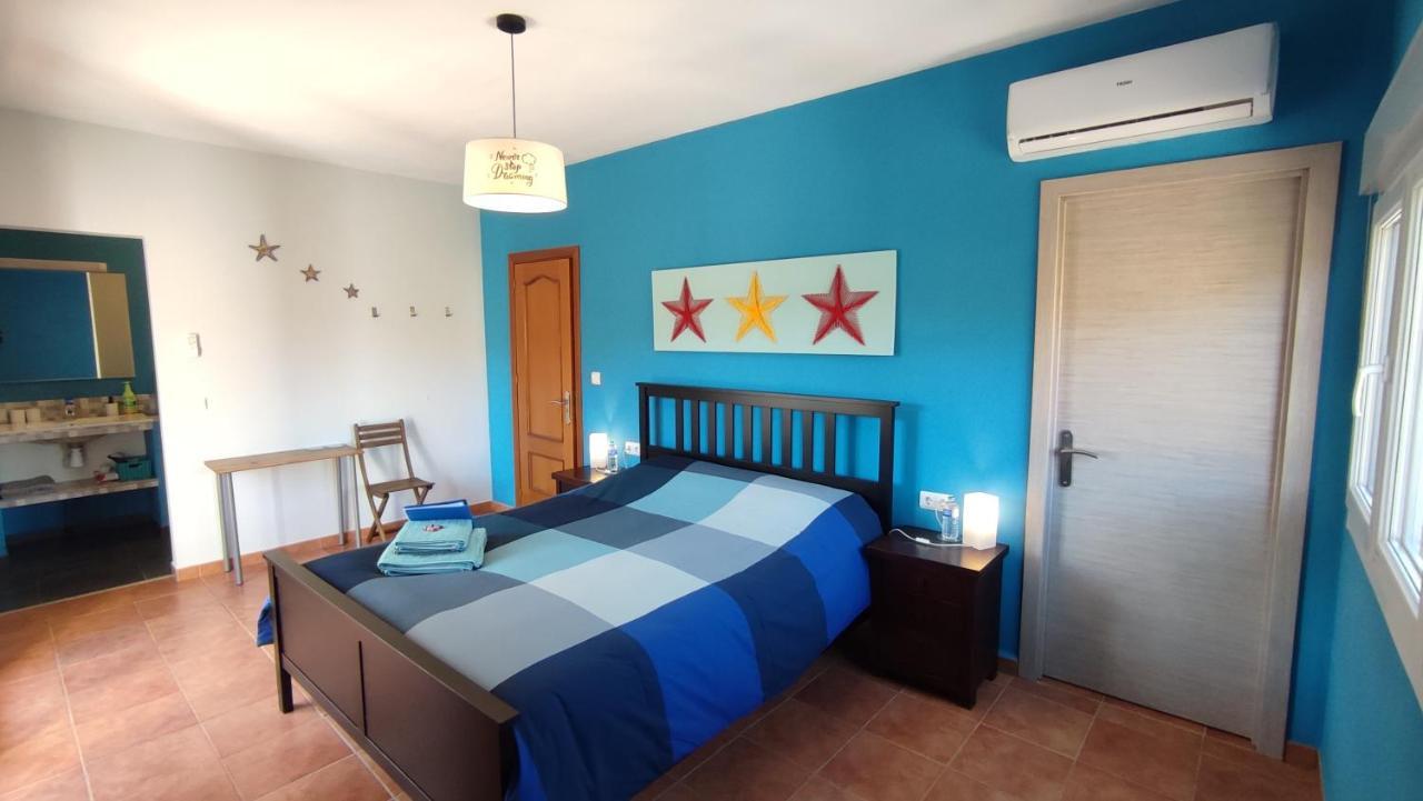 B&B Casa El Corasueno Almogia Bagian luar foto